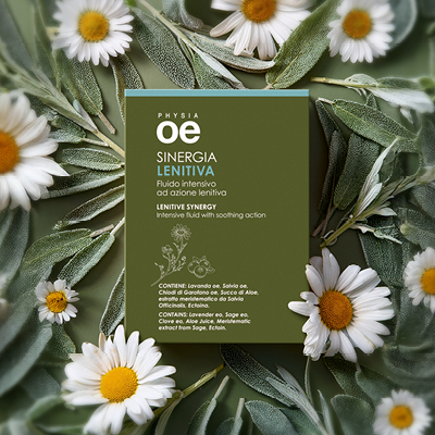 immagine del prodotto della sinergia lenitiva ambientata su sfondo con foglie di salvia e margherite